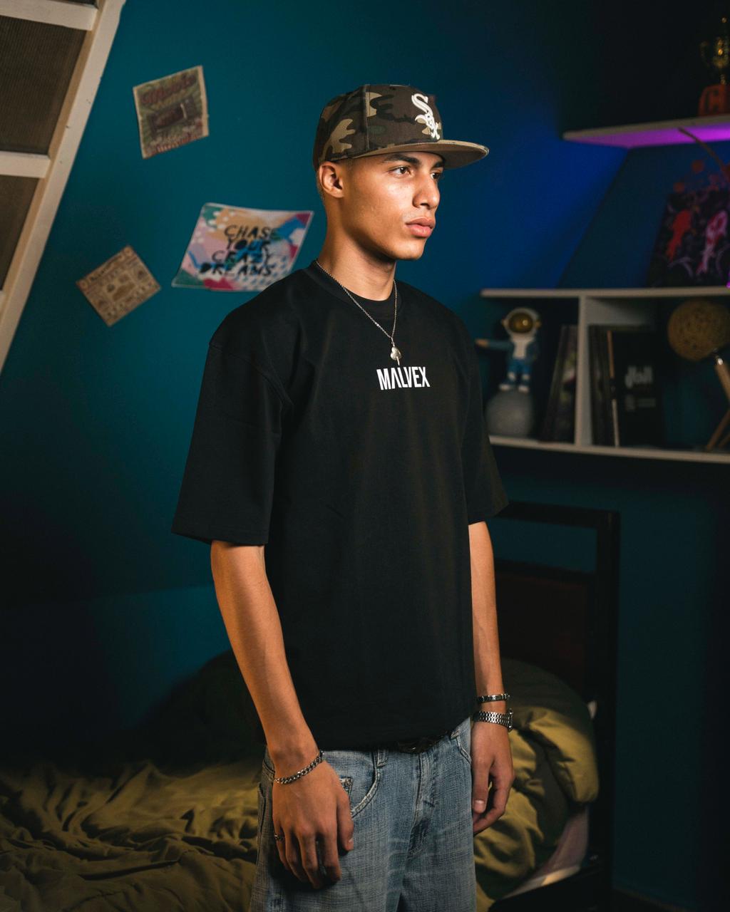 black t shirt